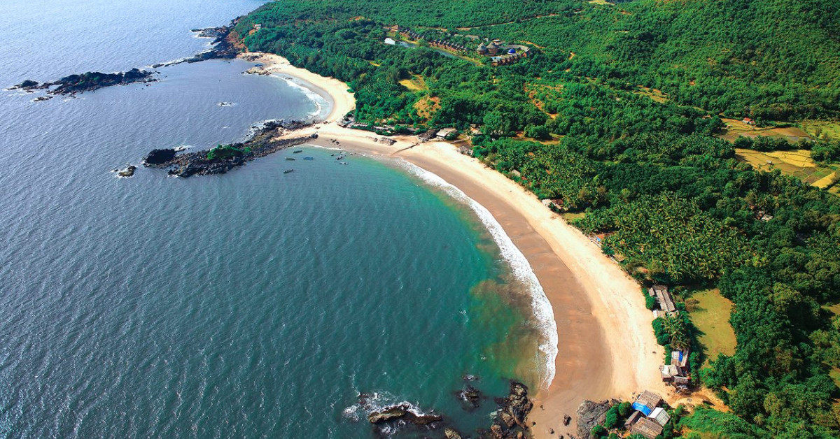 Om beach-Gokarna